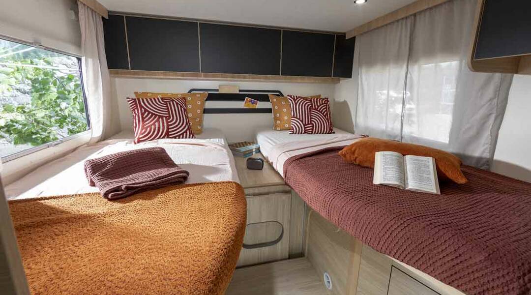 CHAUSSON_7057_2026 (3)